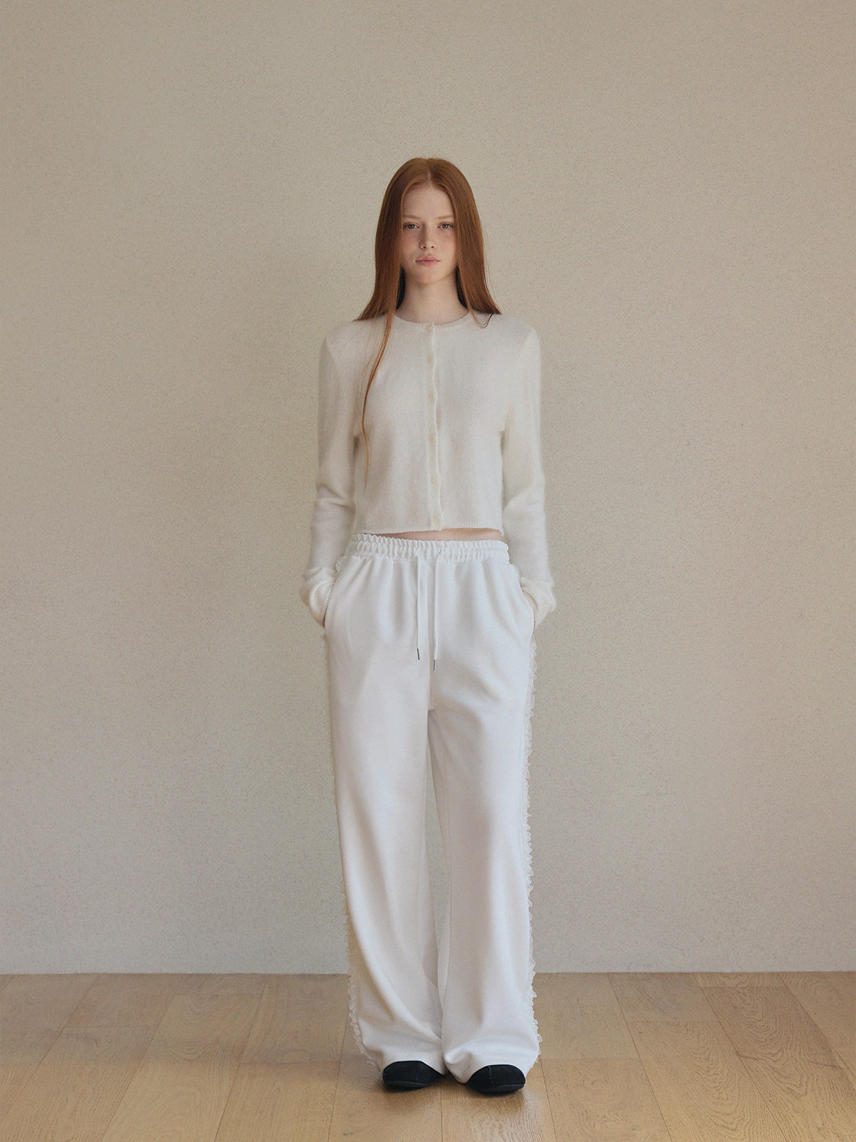 [TWEE] Polsen Lace Track Banding Long Pants