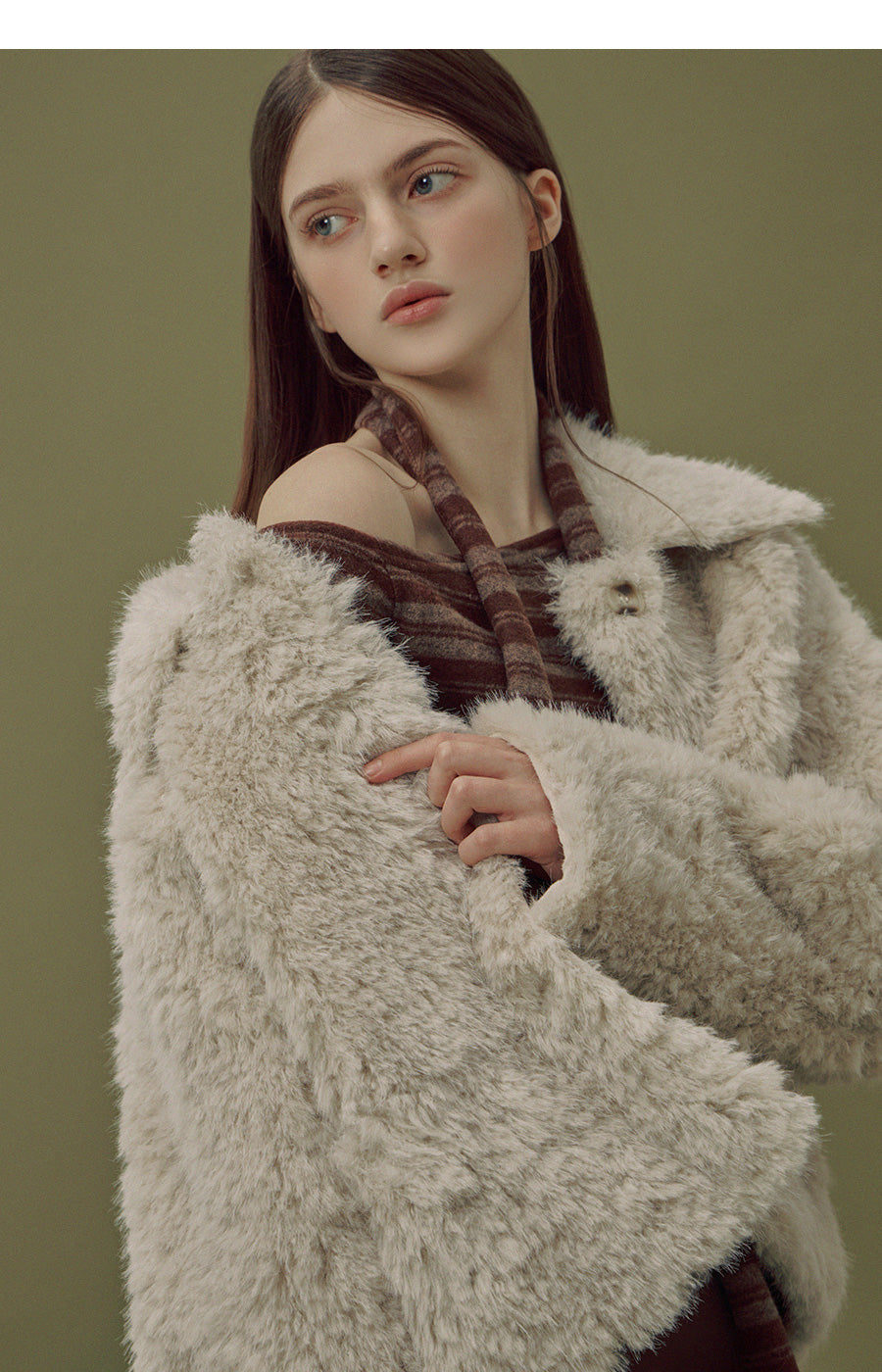 [TWEE] Buard Shearling Collar Fur Jacket