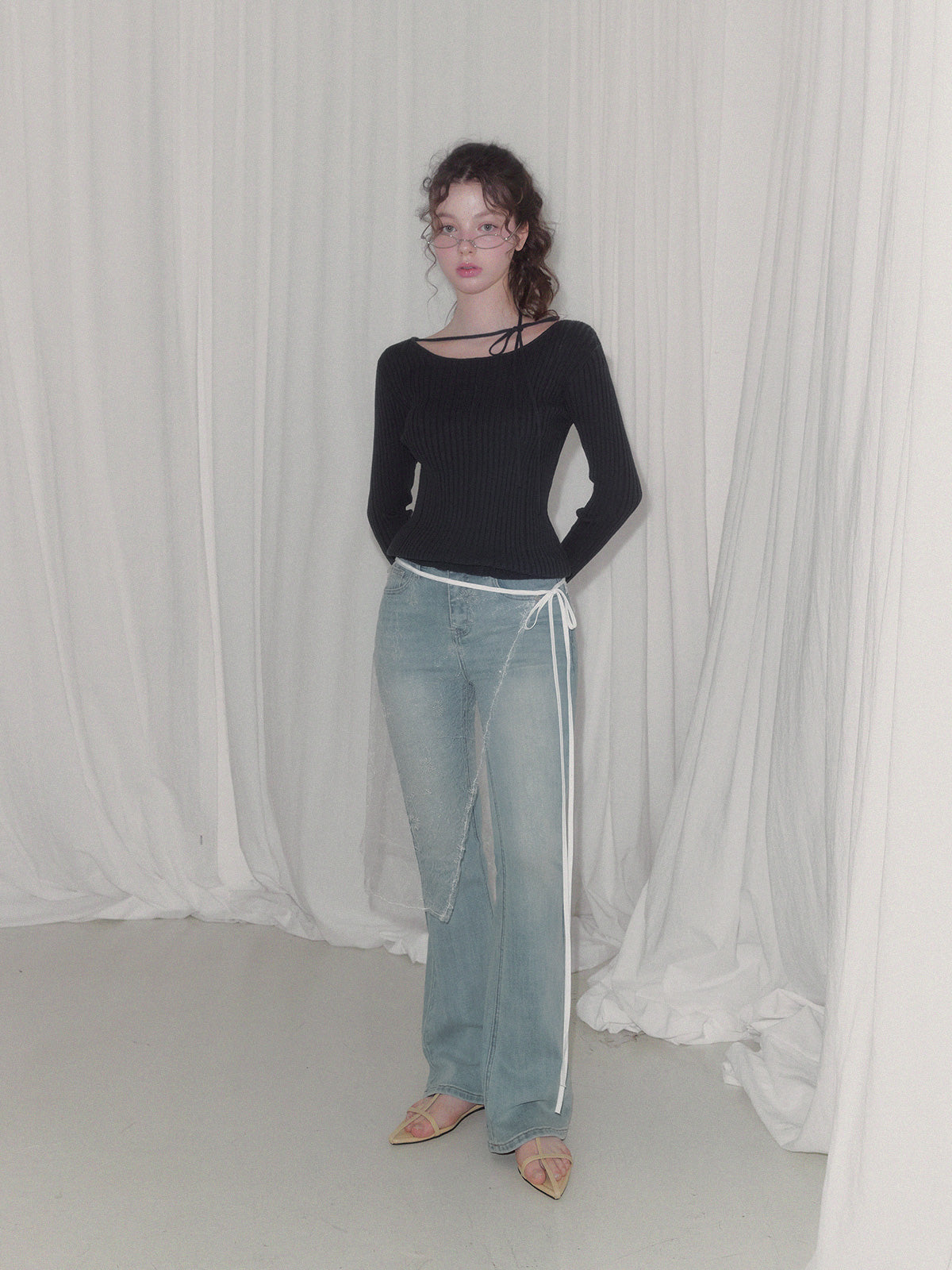 [TWEE] Lumen Strap Ribbed Long Sleeve Knit