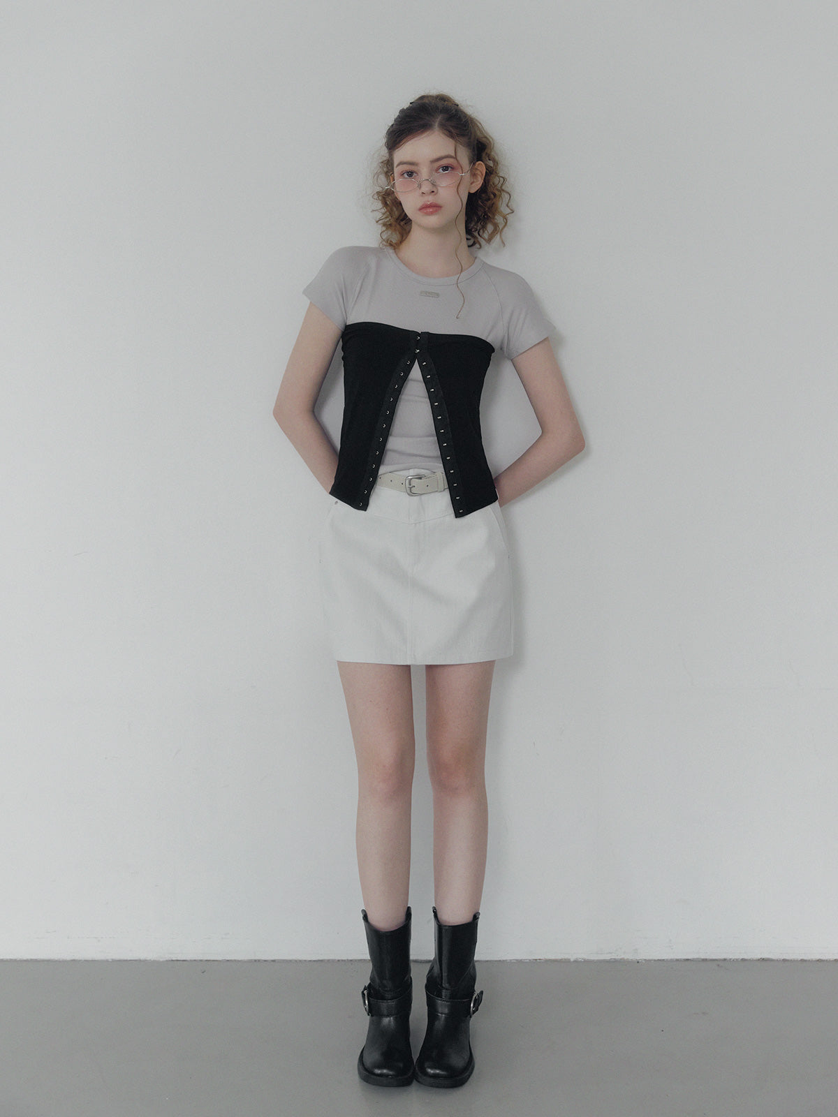 [TWEE] Jeden rivet panel cotton mini skirt (belt set)