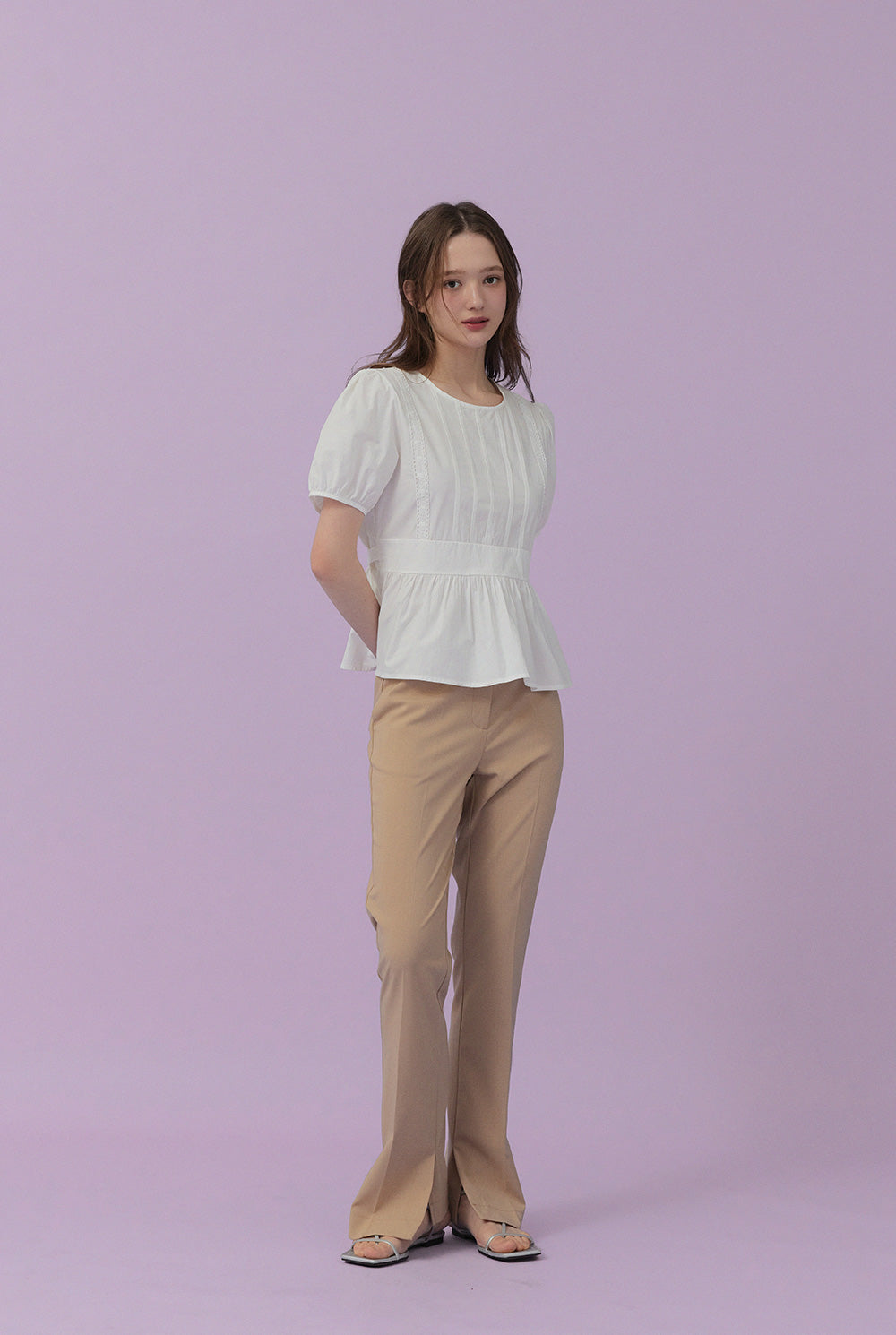 [TWEE] Milward Pintuck Puff Short-Sleeve Blouse