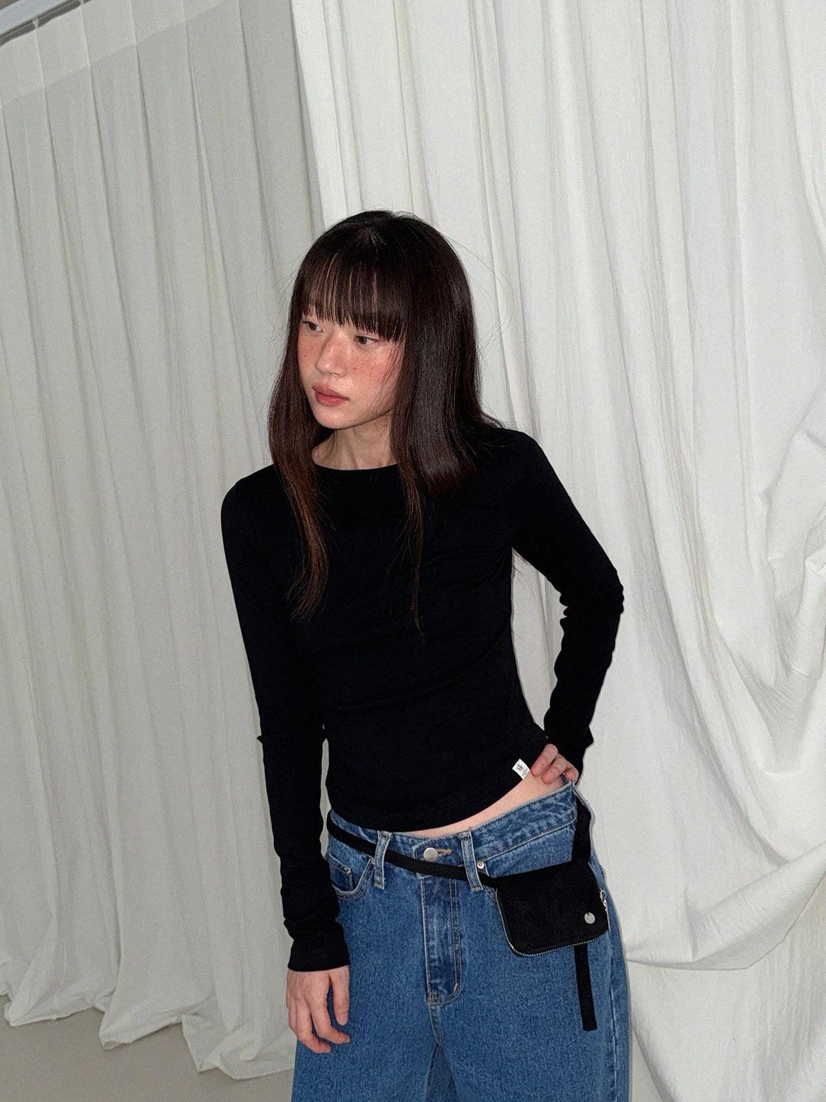 [TWEE ] Steel round-neck long-sleeve T-shirt