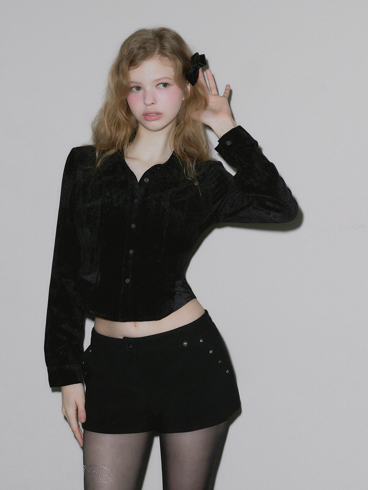 [TWEE] Leve Wildleder Crop Langarmshirt