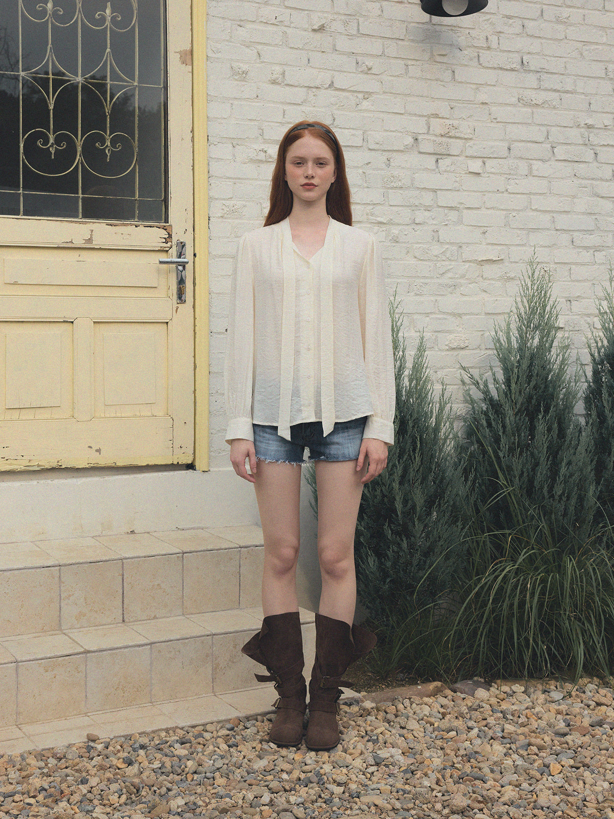 [TWEE] Neuden Tie Blouse