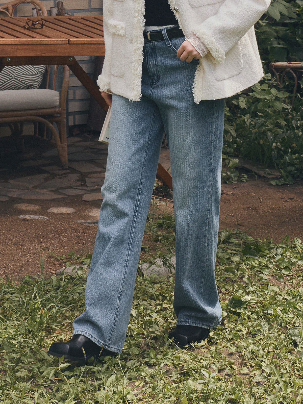 [TWEE] Izell Stripe Wide Denim Pants