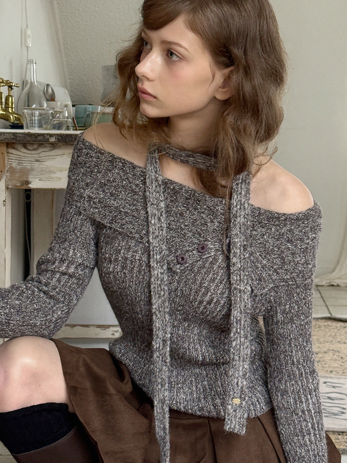 [TWEE] Áo Len Nút Bất Đối Xứng Auburn (có Dây Đeo)