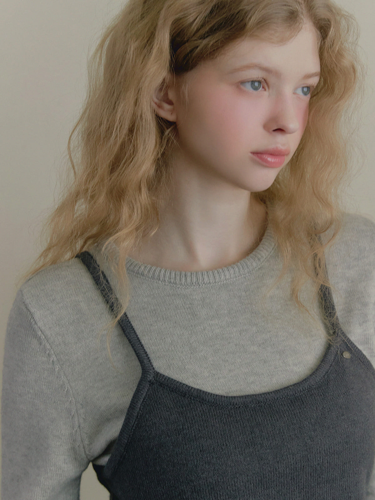 【TWEE】Nuen bustier a strati maglia a maniche lunghe