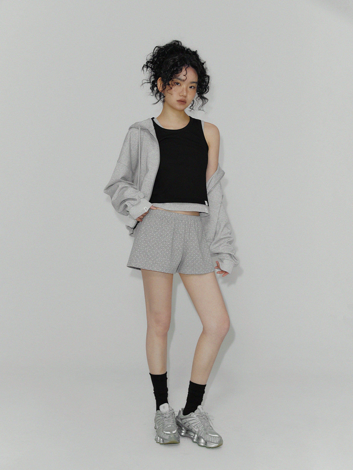 [TWEE] Pratt Basic U-Neck Crop Sleeveless