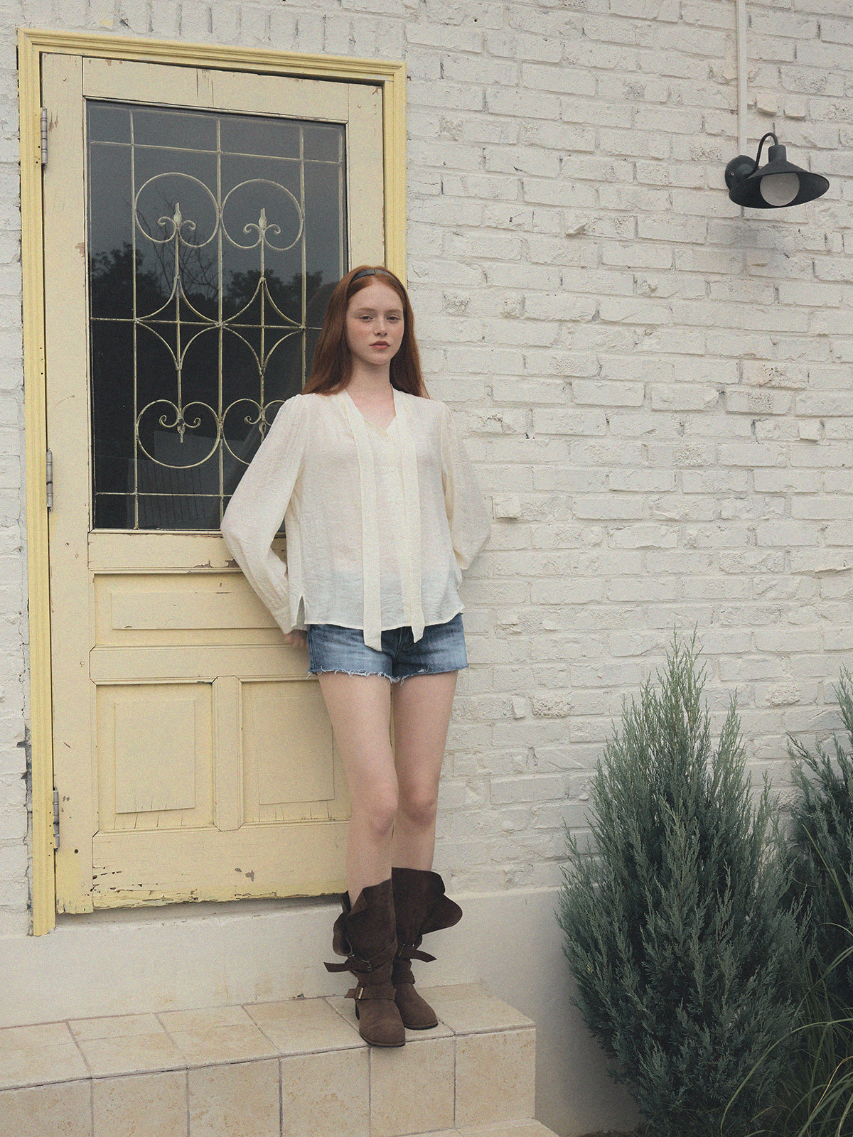 [TWEE] Neuden Tie Blouse